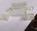 ABRAZADERA TIPO OMEGA PLASTICA 